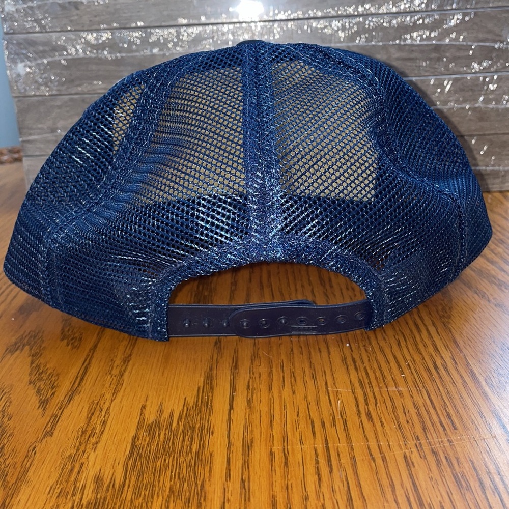 Hat - Picture 2 of 5
